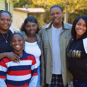 Meet your Posher, Lesliebtherealist